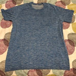 LULULEMON METAL VENT TECH SURGE TOP